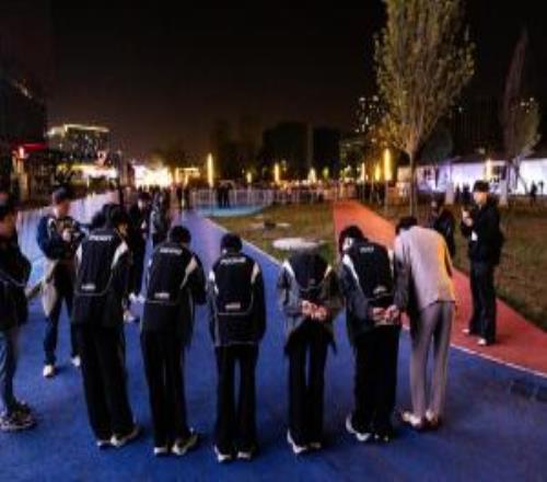 国外懂哥如何看待LPL战队实力排名：EDG第一