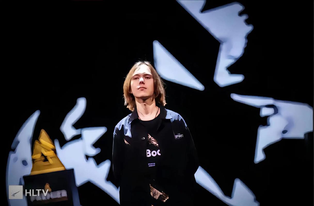 亚运中单双人采访，Chovy：不因补刀多而自豪 亚运会一定会拿到金牌